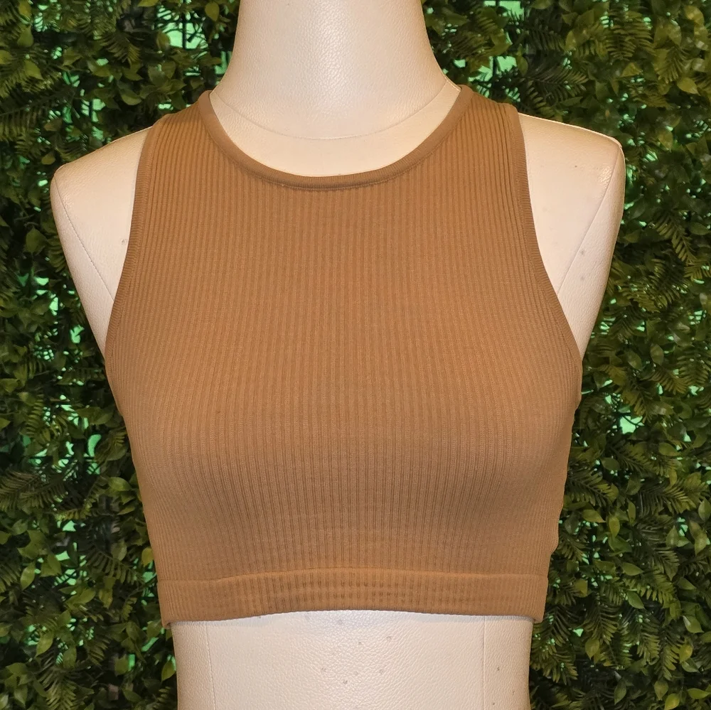 Mod Ref, Tan Ribbed Crop Top - Picture 3 of 4